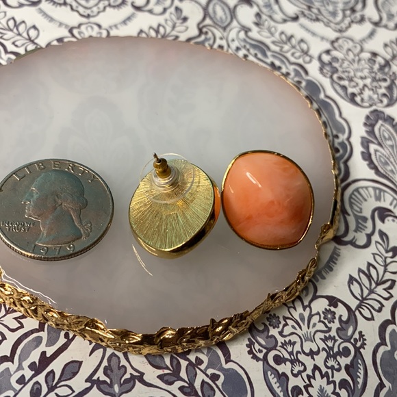 Vintage Pink Coral & Gold Tone Post Earrings - Picture 4 of 4
